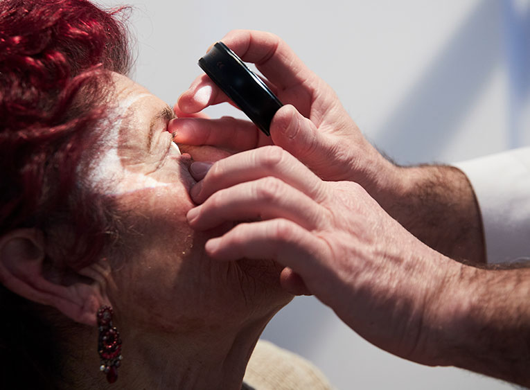 Revisión oftalmológica